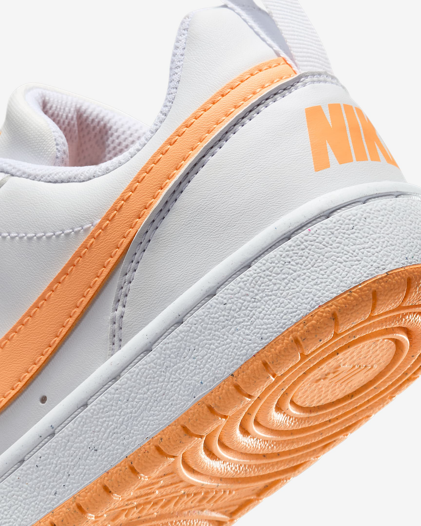 Nike Court Borough Low