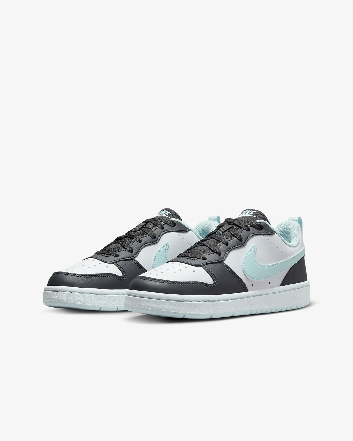 Nike Court Borough Low