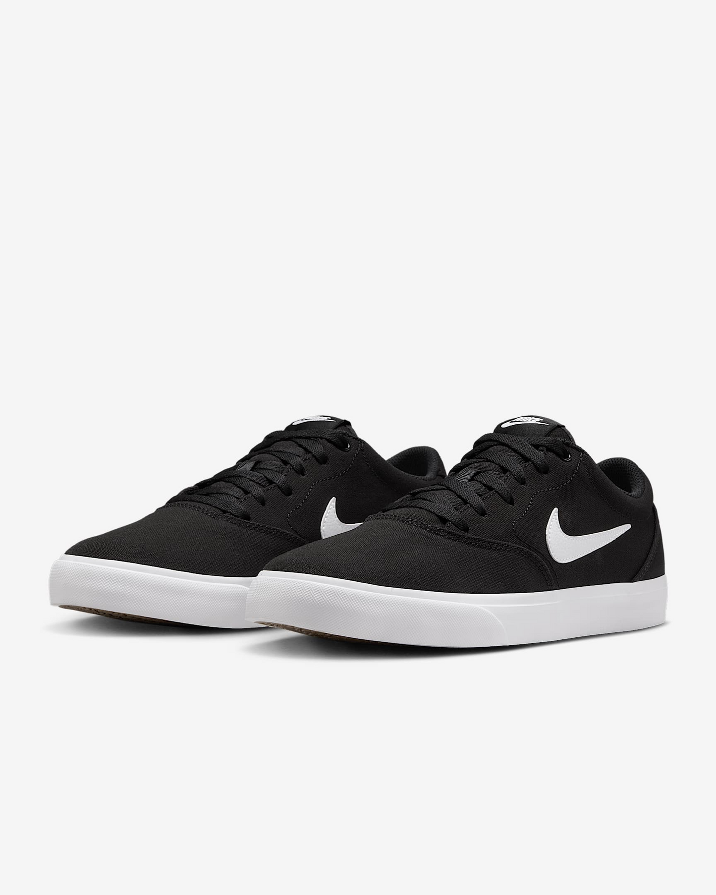 Nike Charge Canvas