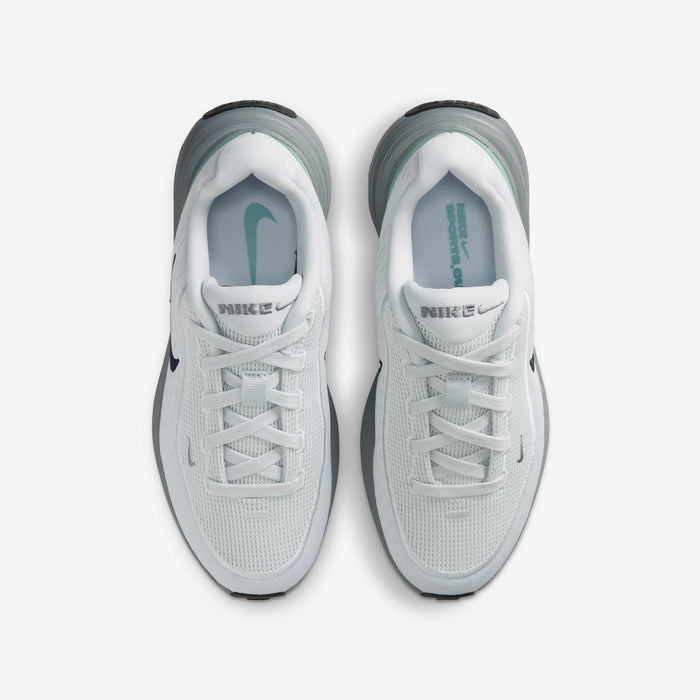 Nike Uplift SC