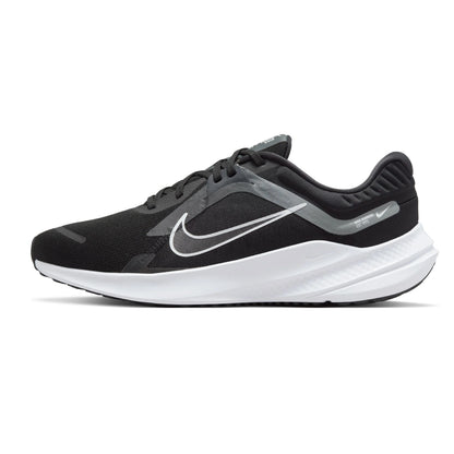 Nike Quest 5