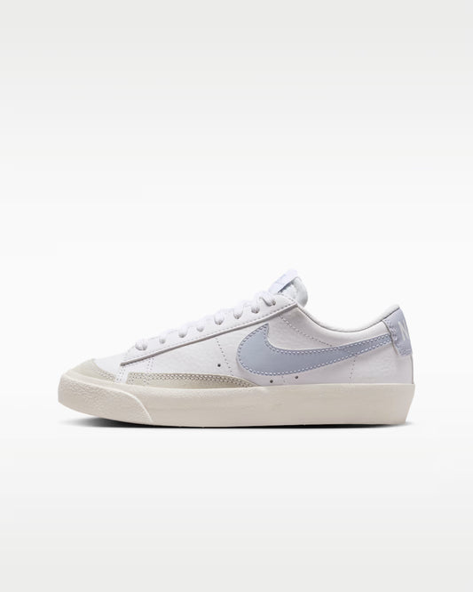 Nike Blazer Low 77