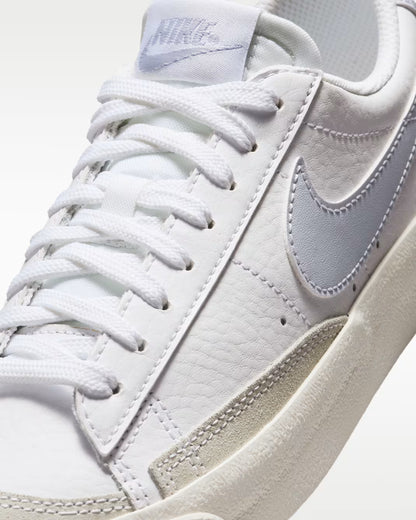 Nike Blazer Low 77
