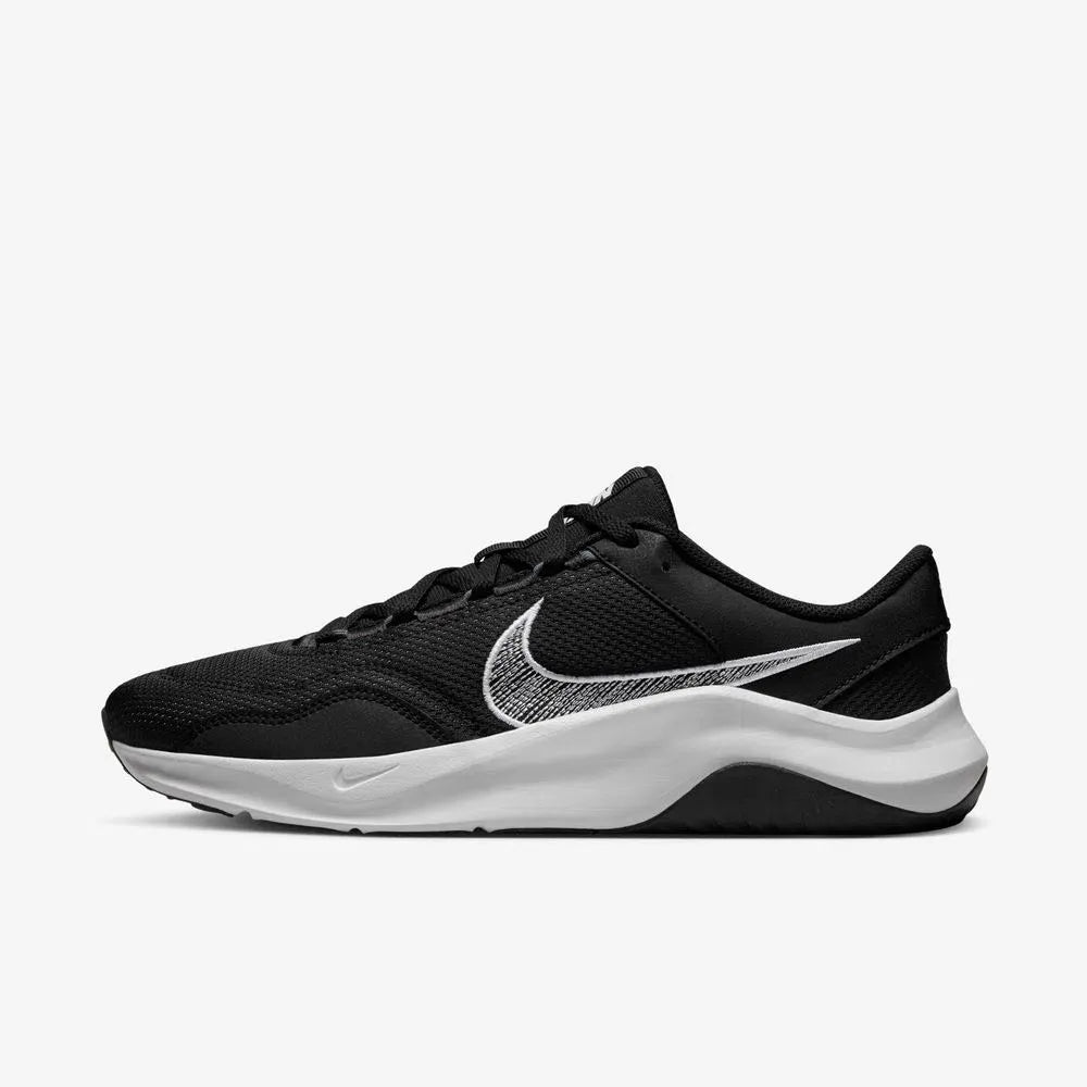 Nike Legend Essential 3