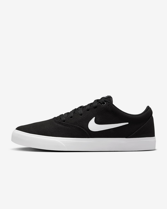 Nike Charge Canvas