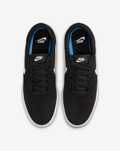 Nike Charge Canvas