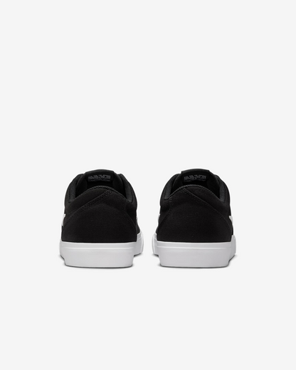 Nike Charge Canvas