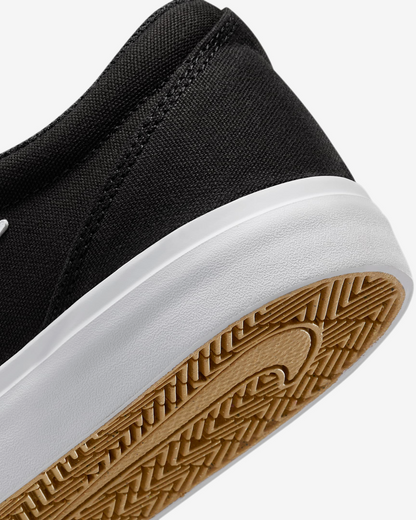 Nike Charge Canvas