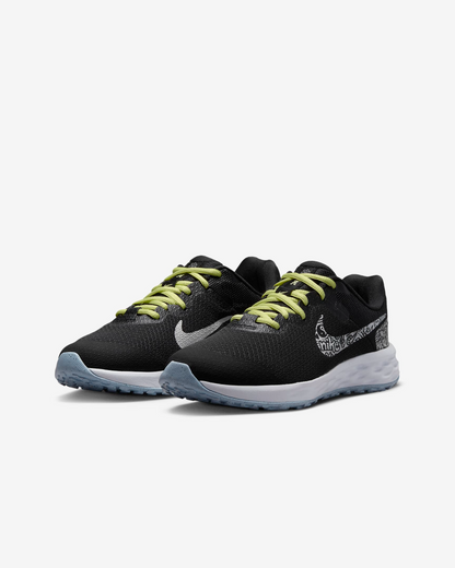 Nike Revolution 6
