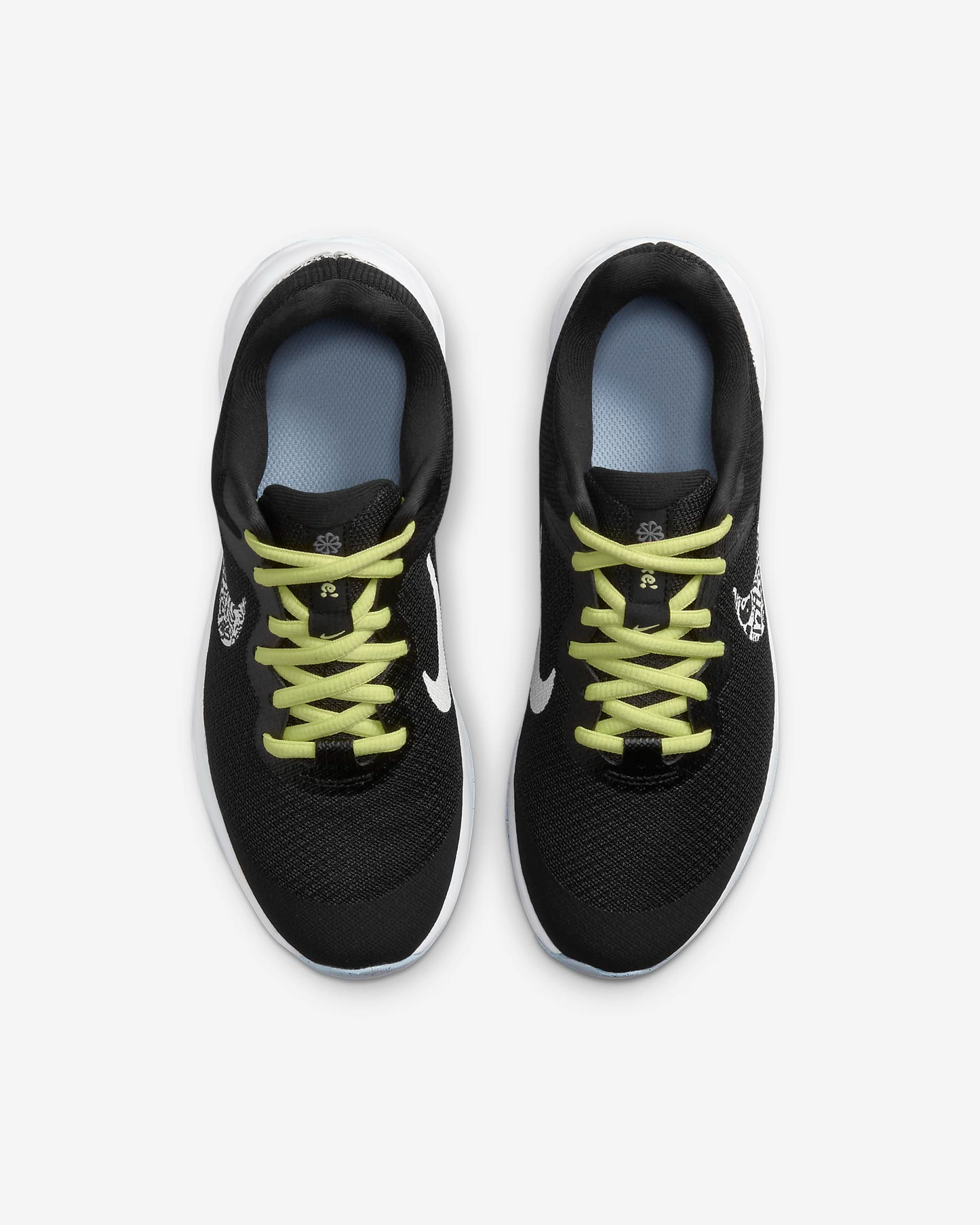 Nike Revolution 6