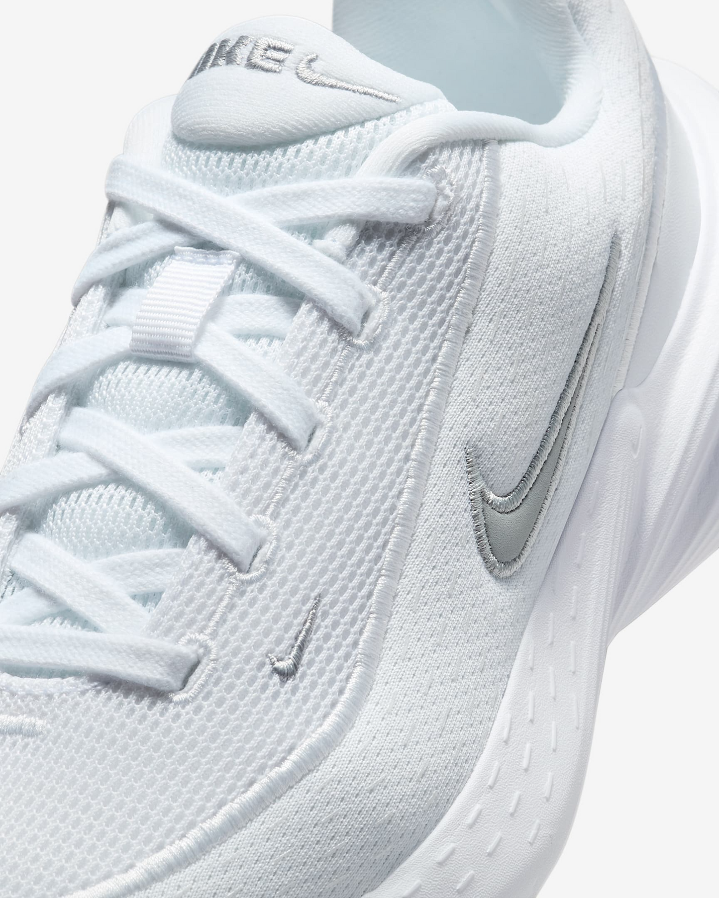 Nike Uplift