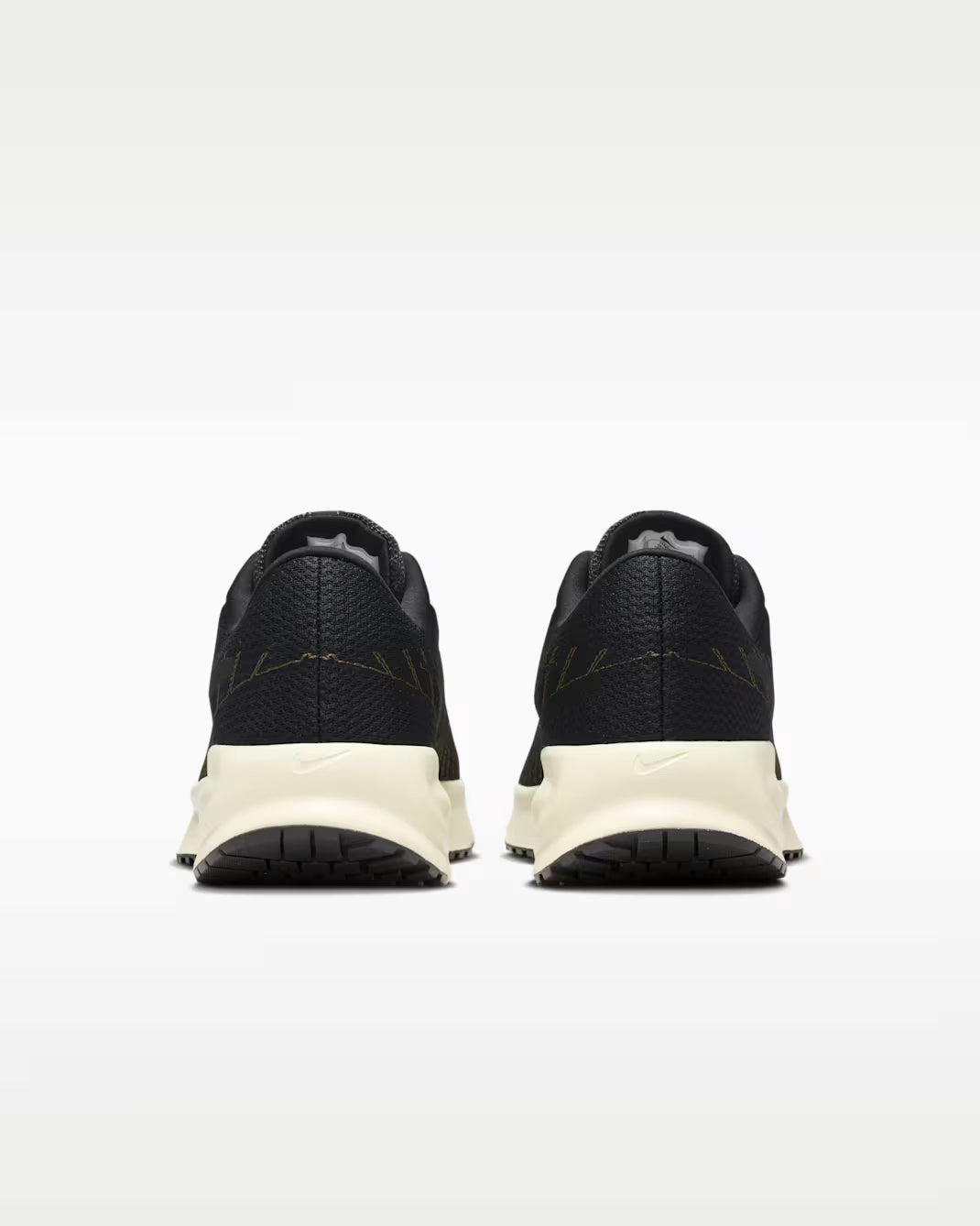 Nike Run Defy
