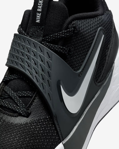 Nike Team Hustle D 12