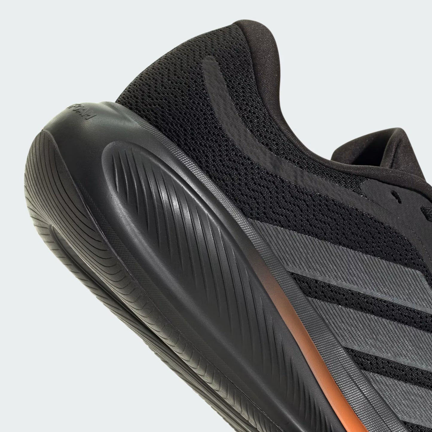 Adidas Response Runner