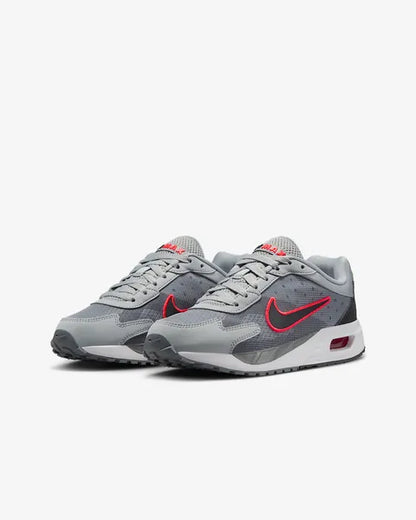 Nike Air Max Solo